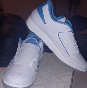 Jordan 2 low Carolina blue